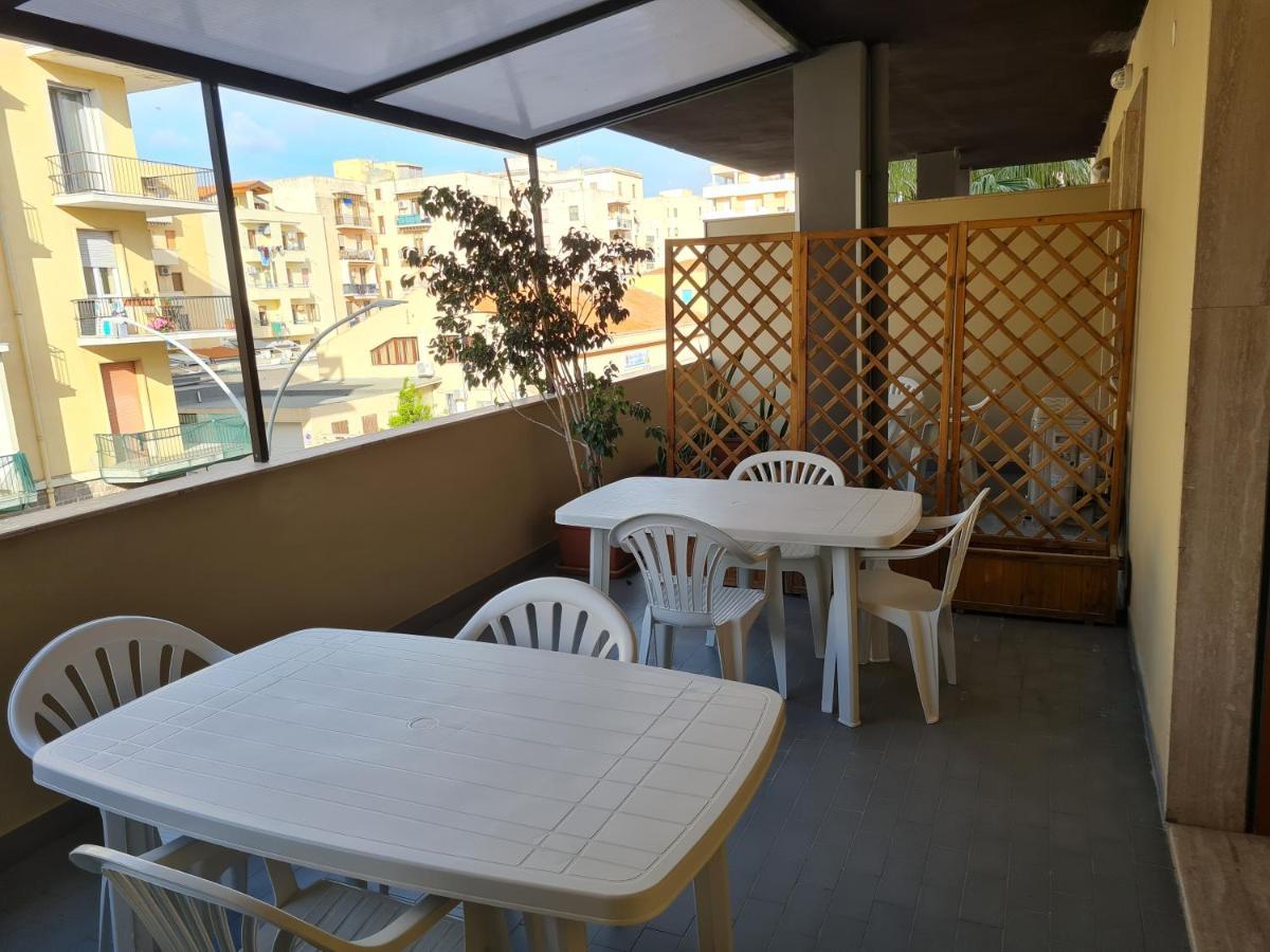 Monti Guest House Alghero Exterior foto